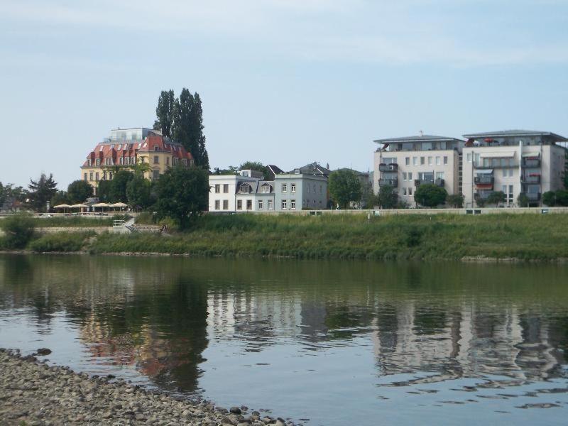 Ambiente-An-Der-Elbe-Wohnung-Og Dresden Buitenkant foto